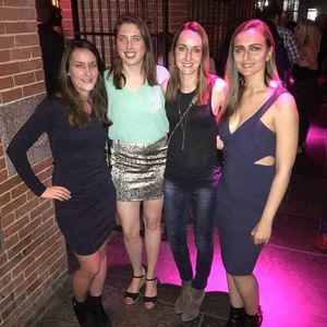 Meet your Posher, Elaine